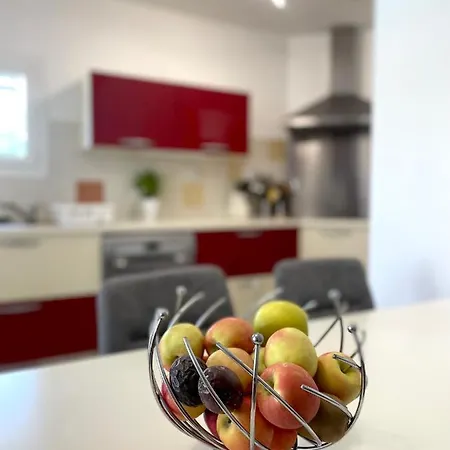 Belle Avec Piscine Et Patio Proche Montpellier Villa