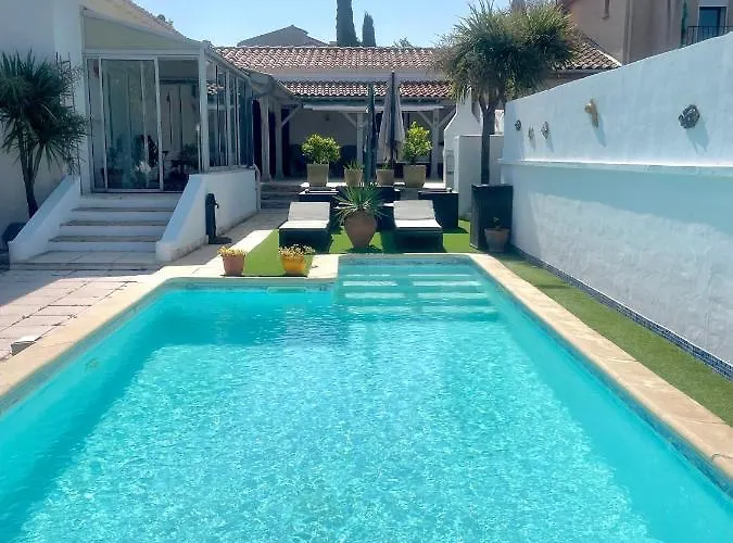 Belle Avec Piscine Et Patio Proche Montpellier