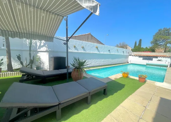 Belle Avec Piscine Et Patio Proche Montpellier