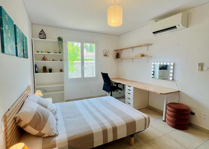 Villa Belle Avec Piscine Et Patio Proche Montpellier *